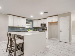 2536  Daisy Lane , Fort Worth Texas 76111