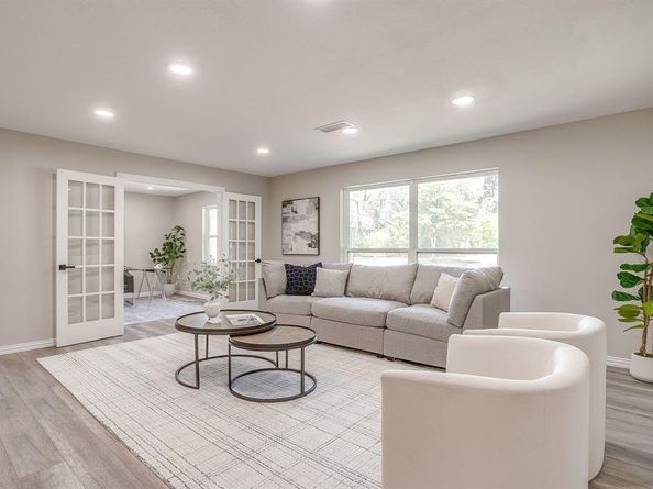 2536  Daisy Lane , Fort Worth Texas 76111