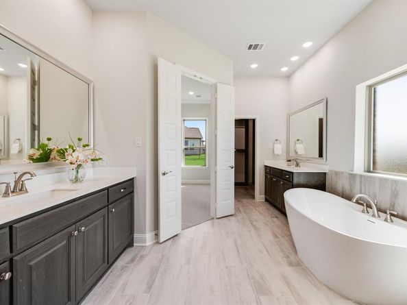 203  Links Court , Heath Texas 75032