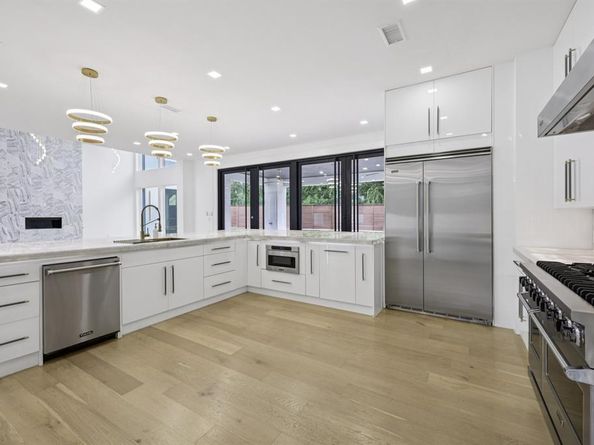 6108  Walnut Hill Lane , Dallas Texas 75230