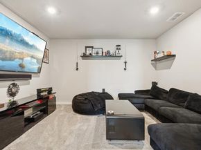 2372  Bella Court , Carrollton Texas 75010