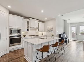 2372  Bella Court , Carrollton Texas 75010