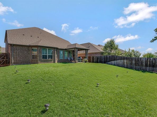 2114  Stanhill Drive , Corinth Texas 76210