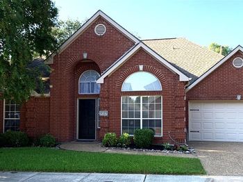 5027  Falcon Hollow Road 