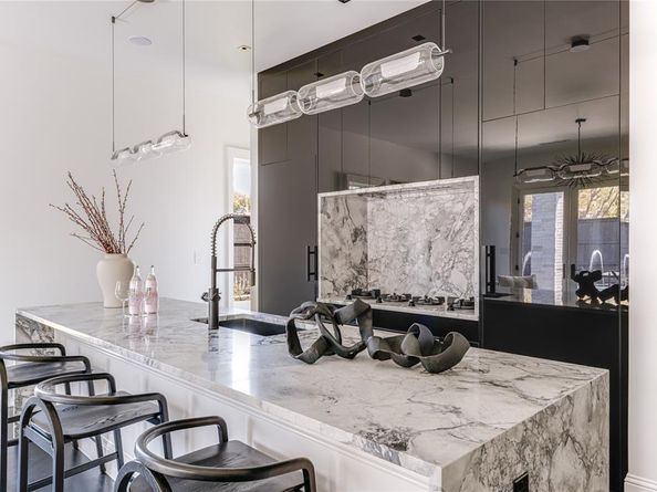 6404  Lakehurst Avenue , Dallas Texas 75230