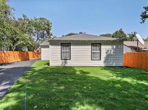 3910  Shelley Boulevard , Dallas Texas 75211