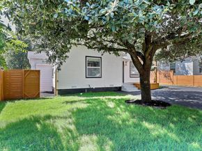 3910  Shelley Boulevard , Dallas Texas 75211