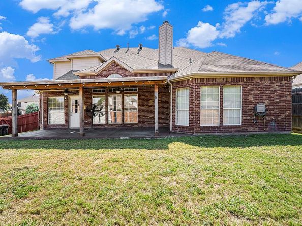 5221  Begonia Court , Fort Worth Texas 76244