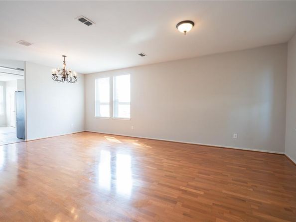 524  Zachum Drive , Arlington Texas 76002