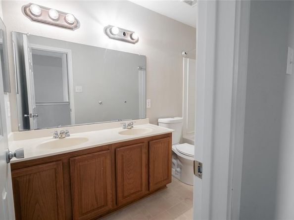 524  Zachum Drive , Arlington Texas 76002