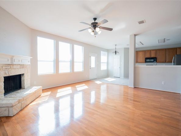 524  Zachum Drive , Arlington Texas 76002