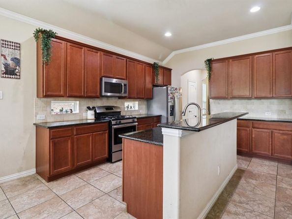 917  Park Place Lane , McKinney Texas 75071