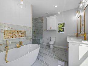 528  Schieme Street , River Oaks Texas 76114