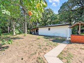 528  Schieme Street , River Oaks Texas 76114