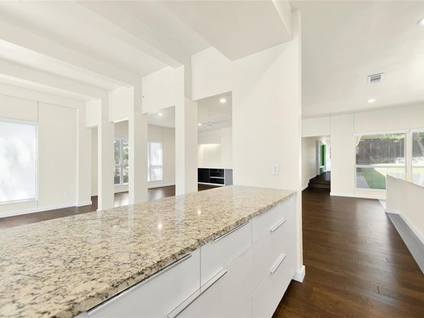 310 E Northgate Drive , Irving Texas 75062