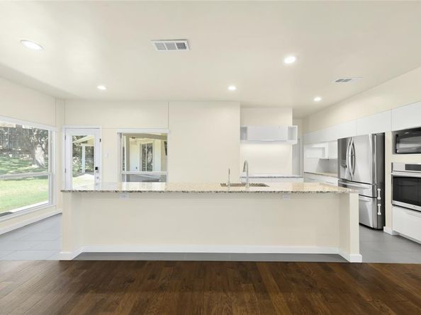 310 E Northgate Drive , Irving Texas 75062