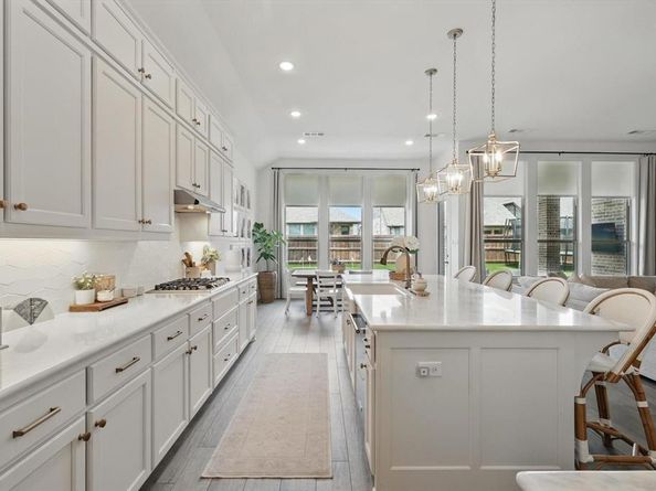 1809  Lithgow Road , Celina Texas 75009