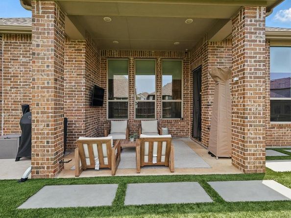1809  Lithgow Road , Celina Texas 75009