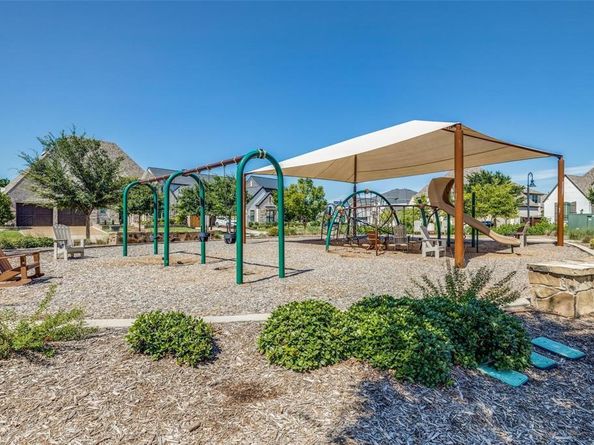 4561  Stone Valley Trail , Arlington Texas 76005