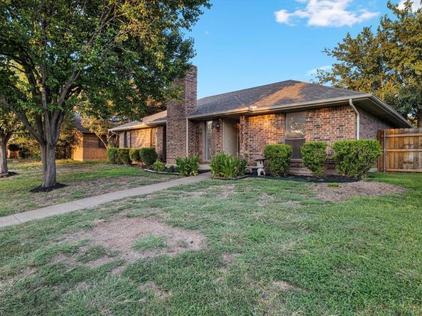 2728  Daybreak Drive , Dallas Texas 75287