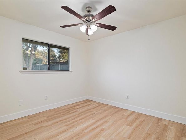 2728  Daybreak Drive , Dallas Texas 75287