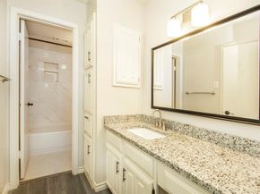 5626  Preston Oaks Road  9B, Dallas Texas 75254