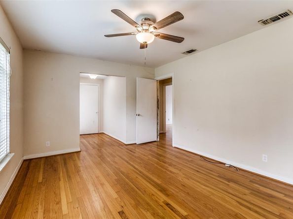 6918  Vivian Avenue , Dallas Texas 75223