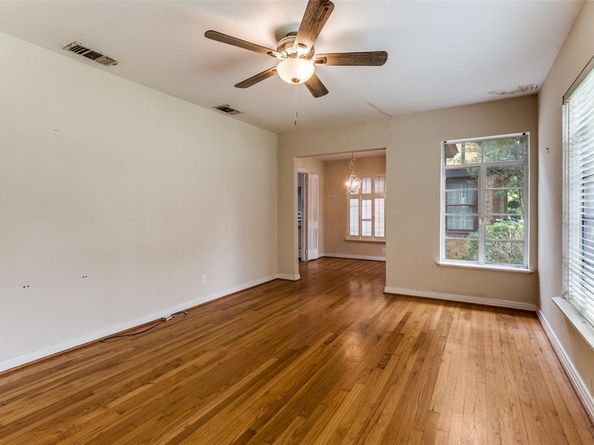 6918  Vivian Avenue , Dallas Texas 75223