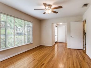 6918  Vivian Avenue , Dallas Texas 75223