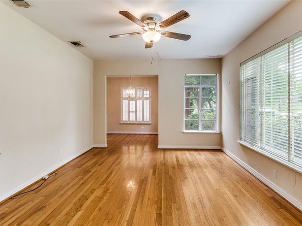 6918  Vivian Avenue , Dallas Texas 75223