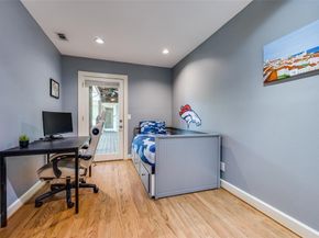 1580  STEMMONS Avenue , Dallas Texas 75208