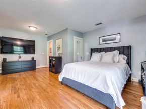 1580  STEMMONS Avenue , Dallas Texas 75208