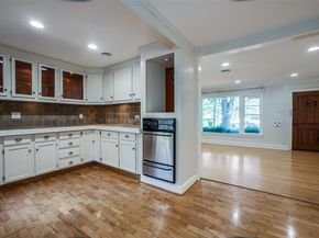 2129  Elmwood Boulevard , Dallas Texas 75224