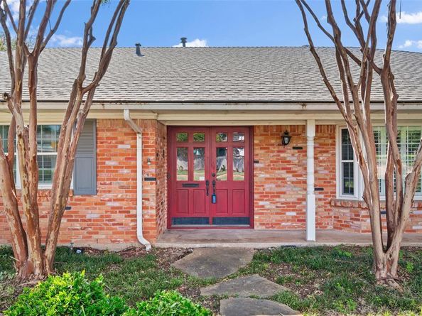 11321  Snow White Drive , Dallas Texas 75229