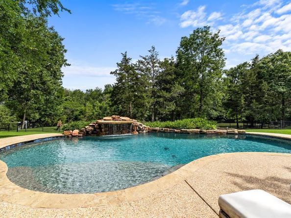 724  Wilford Way , Heath Texas 75032