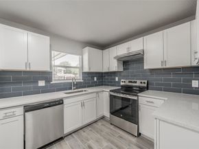 1224  Colvin Street , Fort Worth Texas 76104
