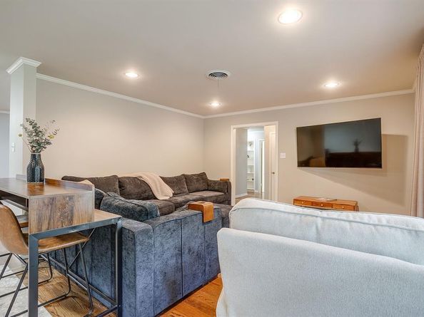 3229  Preston Hollow Road , Fort Worth Texas 76109