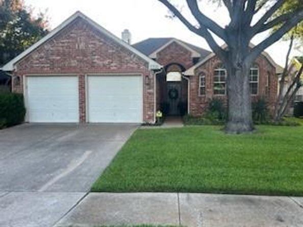 7700  Beaver Head Road , Fort Worth Texas 76137