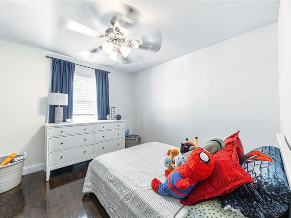 2413  cardinal Lane , Garland Texas 75042