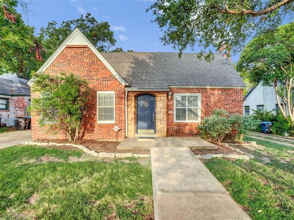 3440  Rogers Avenue , Fort Worth Texas 76109