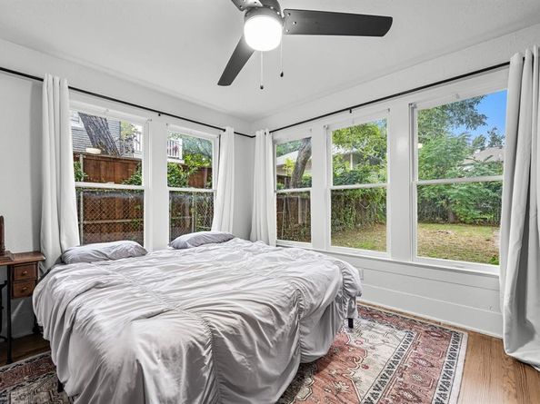 5322  Junius Street , Dallas Texas 75214