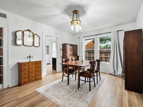 5322  Junius Street , Dallas Texas 75214