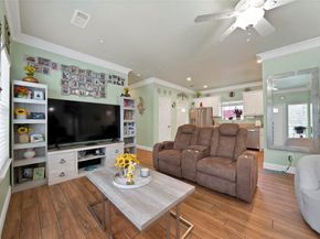 2410  Carletta Street , Dallas Texas 75253