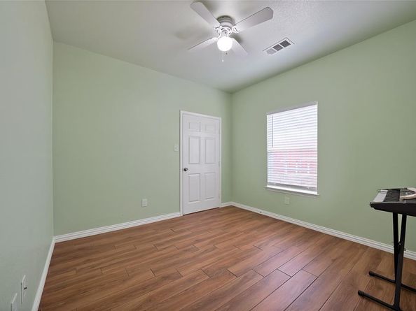 2410  Carletta Street , Dallas Texas 75253