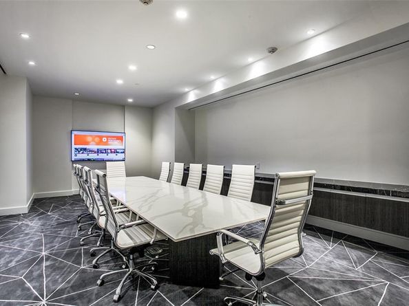 3130 N Harwood Street  1701, Dallas Texas 75201