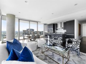 3130 N Harwood Street  1701, Dallas Texas 75201
