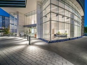 3130 N Harwood Street  1701, Dallas Texas 75201