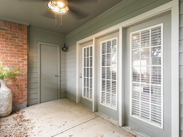 12660  Hillcrest Road  4204, Dallas Texas 75230