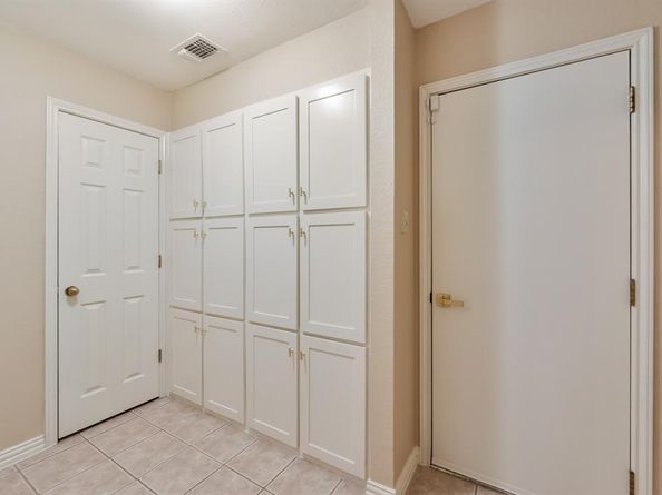 5409  Chimney Rock Road , Fort Worth Texas 76112