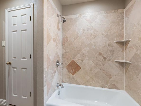 5409  Chimney Rock Road , Fort Worth Texas 76112